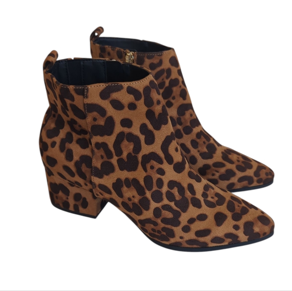 NWT A New Day Valerie Microsuede Leopard Print Heeled Ankle Boots 7.5 Brown